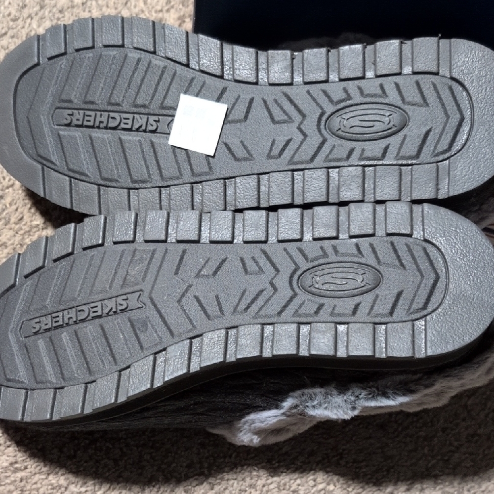 BOBS from Skechers Charcoal Cable Knit Slippers - Picture 5 of 5